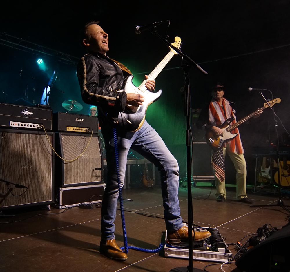 FREAKSHOW-IN-CONCERT goes 70s: THE EXPERIENCE plays JIMI HENDRIX plus FREAKSHOW IDIOT DANCING PARTY